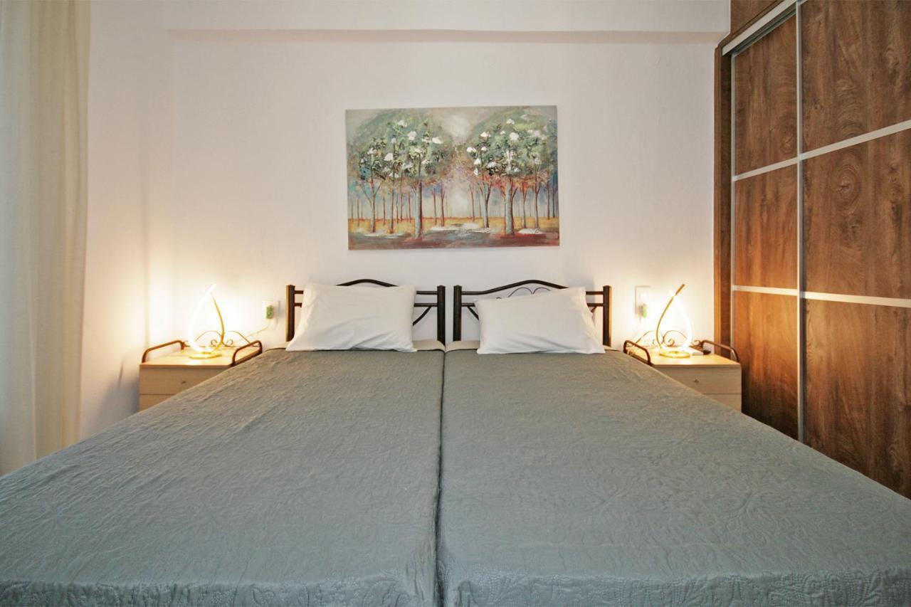 Villa Angela Вурвуру Экстерьер фото